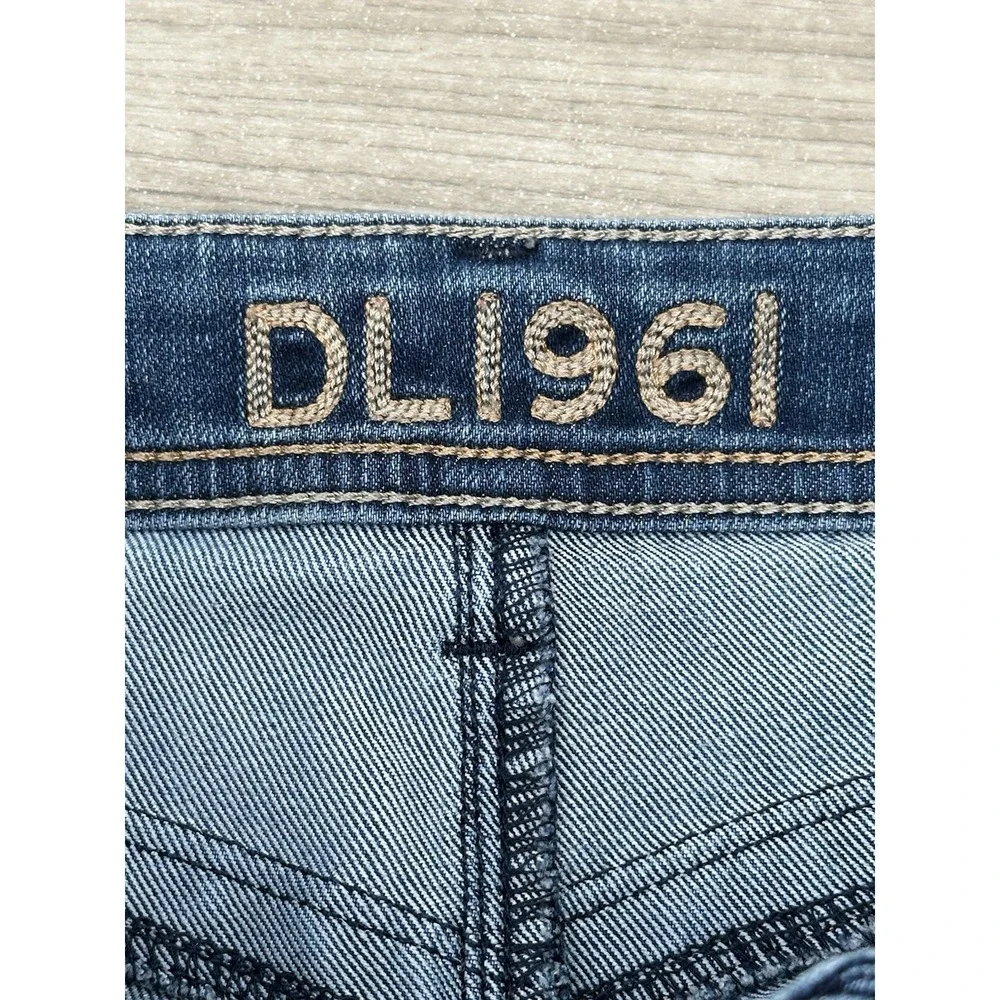 DL1961 Jennifer High Rise Bootcut Nirvana Jeans Premium Denim Women's Sz 27